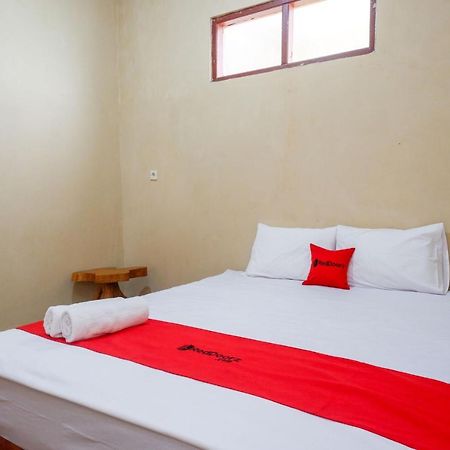 Reddoorz Near Yogyakarta International Airport Hotel Glagah  Exterior photo