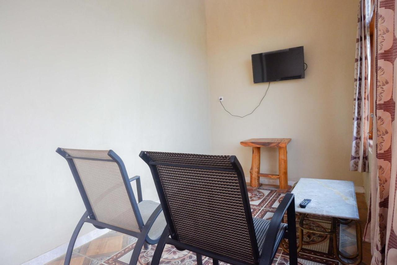Reddoorz Near Yogyakarta International Airport Hotel Glagah  Exterior photo